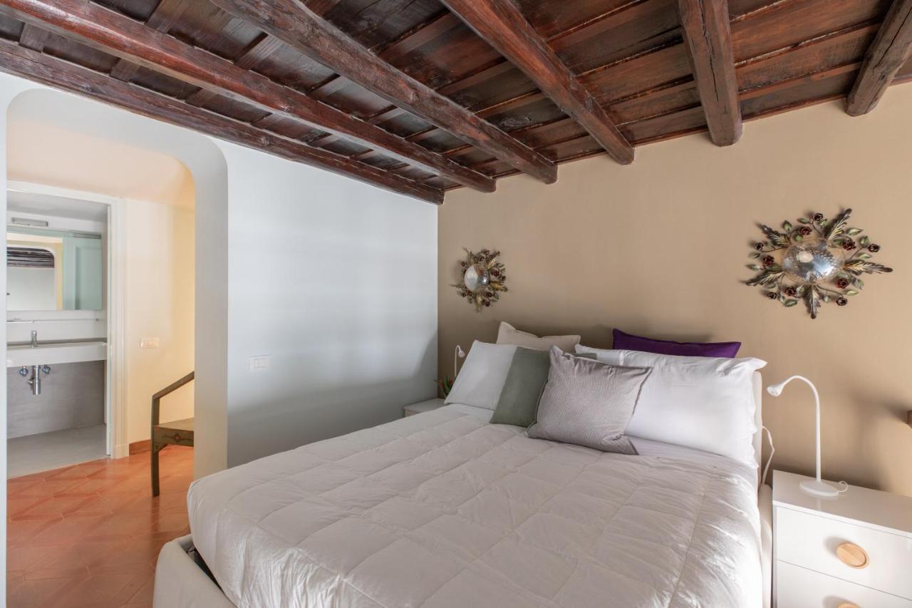 Iflat Pantheon Historic Two-story Apartamento *